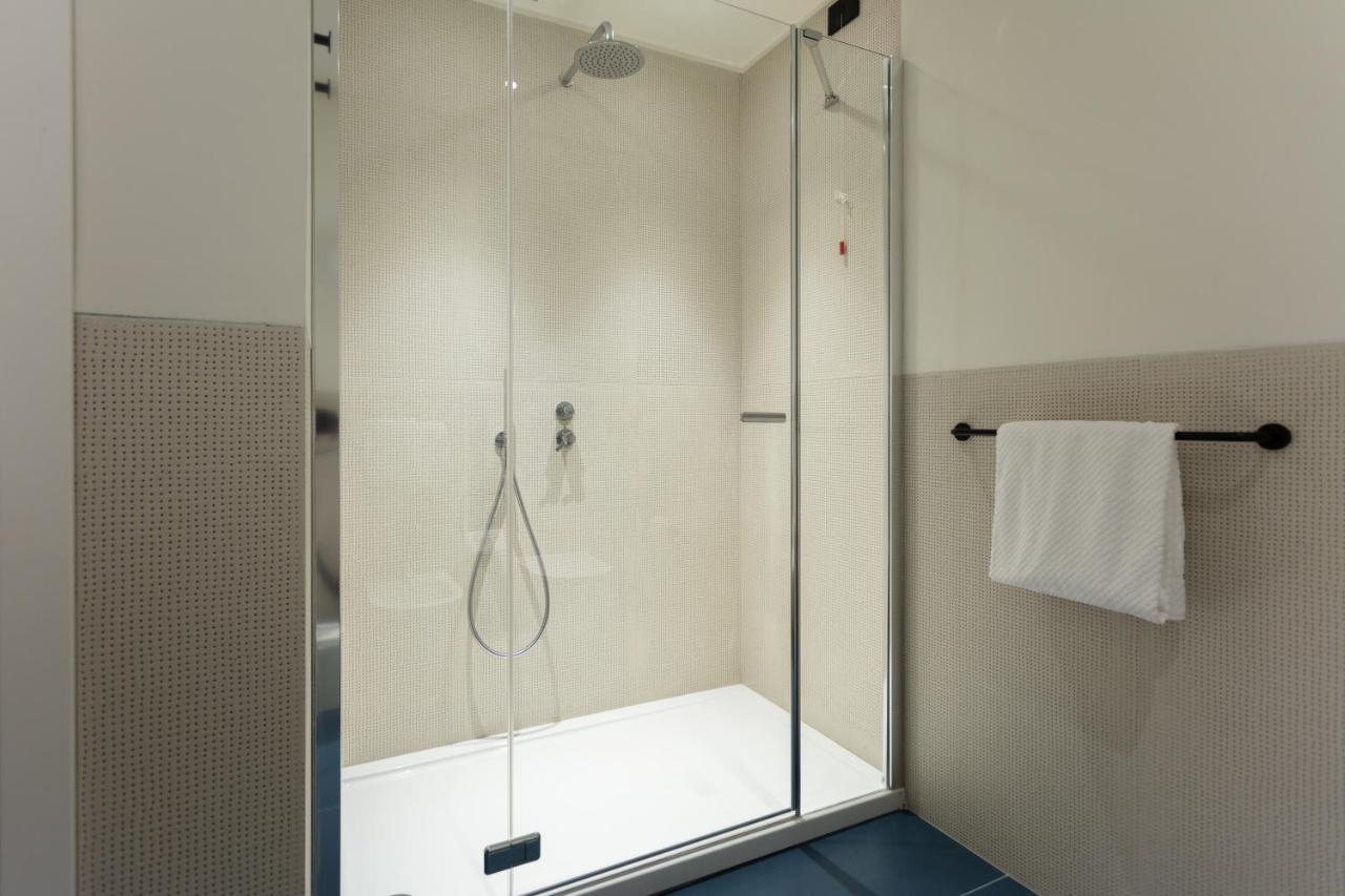 Sant'Ambrogio Apartments, Reception H24 Milano Eksteriør billede